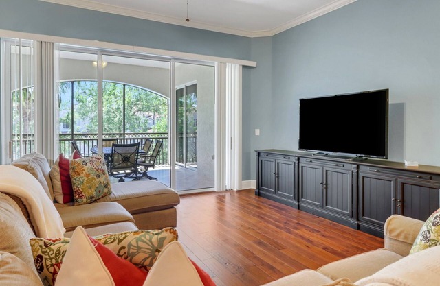 Fiddler's Creek Naples Coach House Retreat