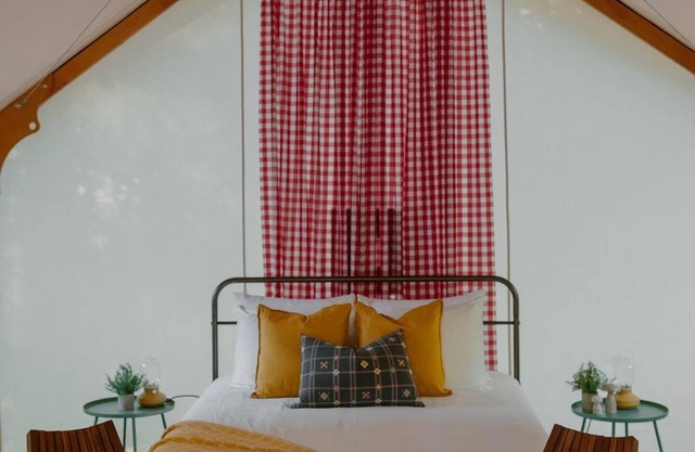 Field Trip Unit 4 XL Canvas Cabin Family & Dog-Friendly