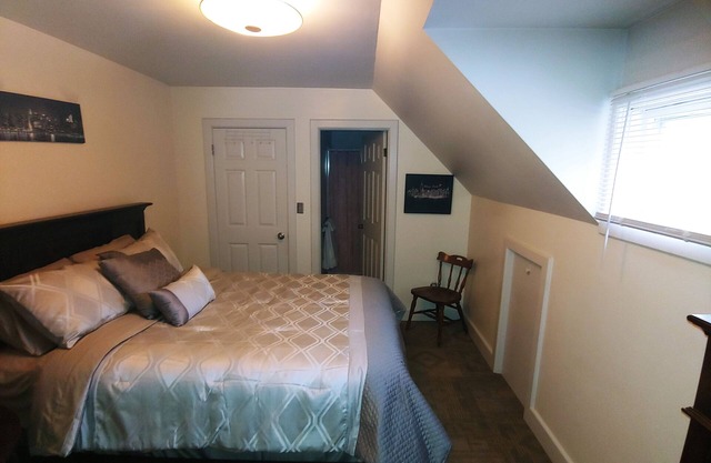 Fin's Inn Apt D