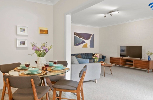 Finch’s Nest – easy, comfortable accommodation for 4-6 in the heart of Moss Vale