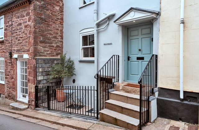 Finest Retreats - Westward