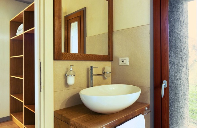 Finestrella room