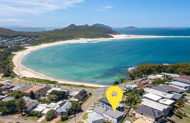 Fingal Bay Seabreeze Unit 2 16 Tuna Crescent
