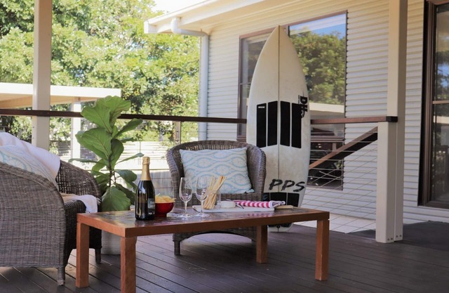 Fingal Beach Shack – walk to beach
