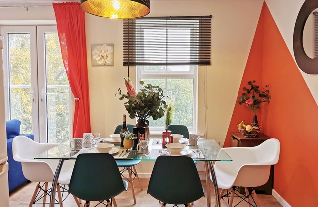 ★Fivehill Apartment★ Home Away From Home/En-suite