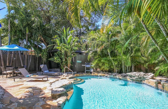 Flagler's Oasis by AvantStay | Private Pool in Key West | Month Long Stays Only