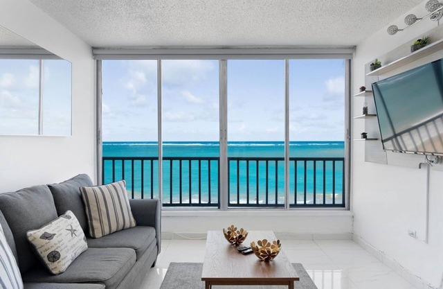 Flamenco Beach 2BDR Oceanfr Pool Parking