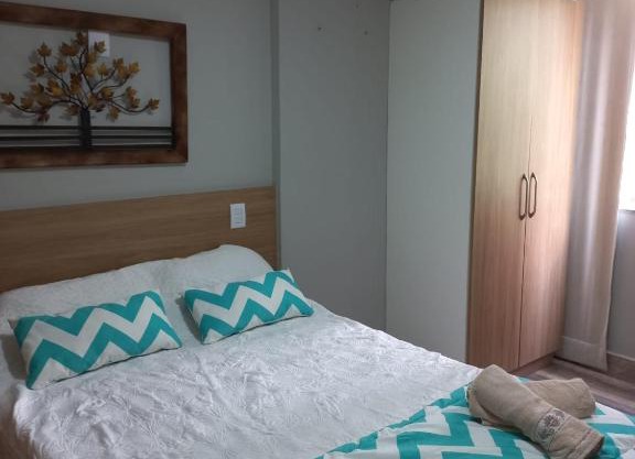 Flat Beverly Hills 101A