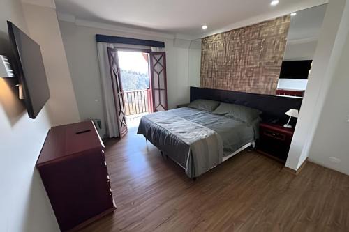 Flat Home Green Home