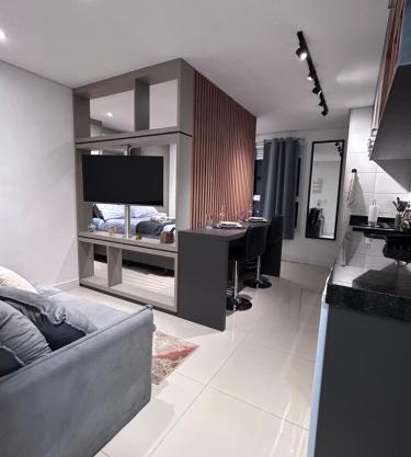 Flat luxuoso e completo - Centro