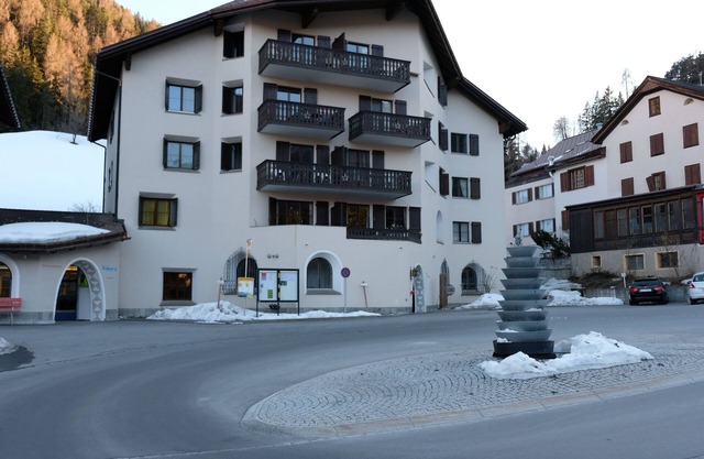 Flat with mountain view