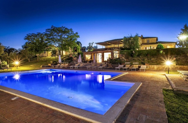 Flat with private terrace,A/C,in a wine estate with pool,Spa,children friendly