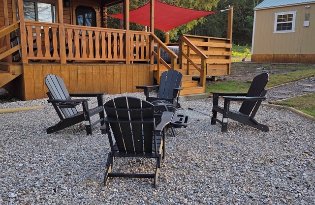 Flint Rock Cabins - The Arrow