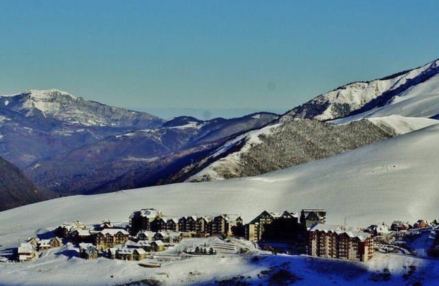 Floor -1, view ski slopes, balcony, tv, ski locker, 30m², Peyragudes