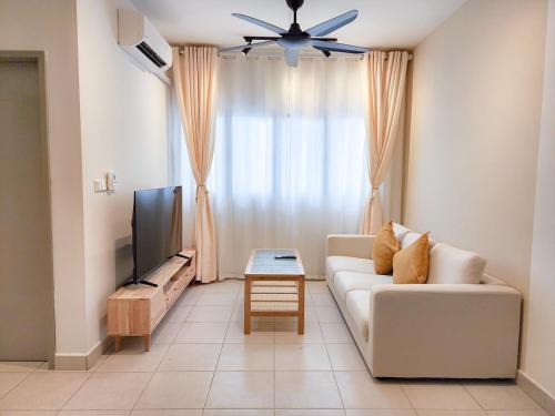 Flora Residency KL - Botanical Vibes #3BR2B #1-7 pax by Cowidea