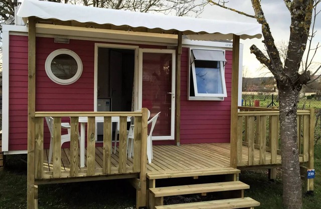 Flower Camping Les Ondines * - Mobil-Home Comfort 18m2 1 bedroom + semi-covered terrace + TV + CLIM 3 people