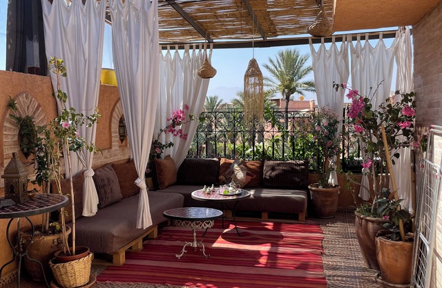 Flower Palm Guest House