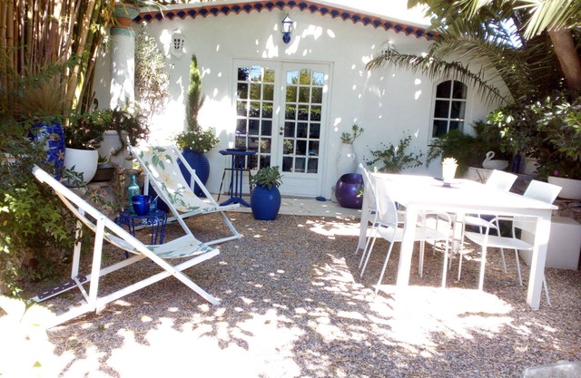 For 2 people in a garden