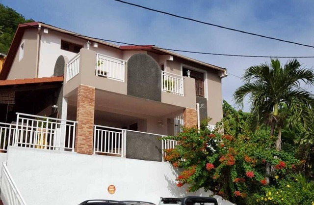 For rent: "LA VILLA VIOLETTE"