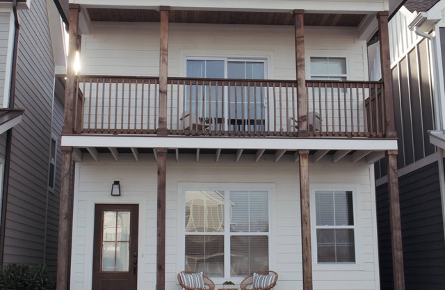 Fore-bedroom Farmhouse