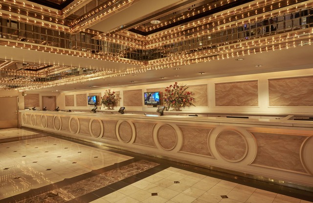 Four Queens Hotel and Casino