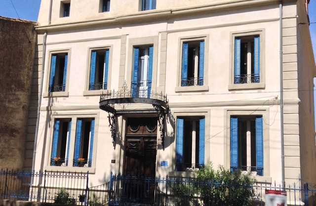 Villa Celine, a Bed & Breakfast with four bedrooms, garden and swimming pool