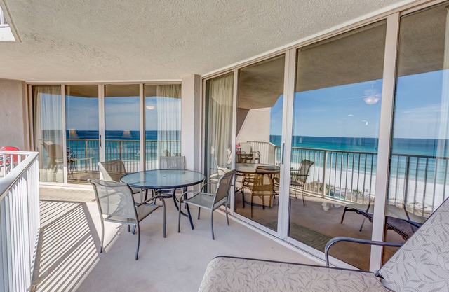 FREE Beach Chair Service New Pickleball Courts Dunes of Panama E-603
