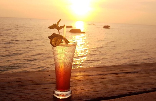 Free Beach Resort