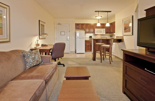 Free Breakfast, Indoor Pool, Shared BBQ Area
