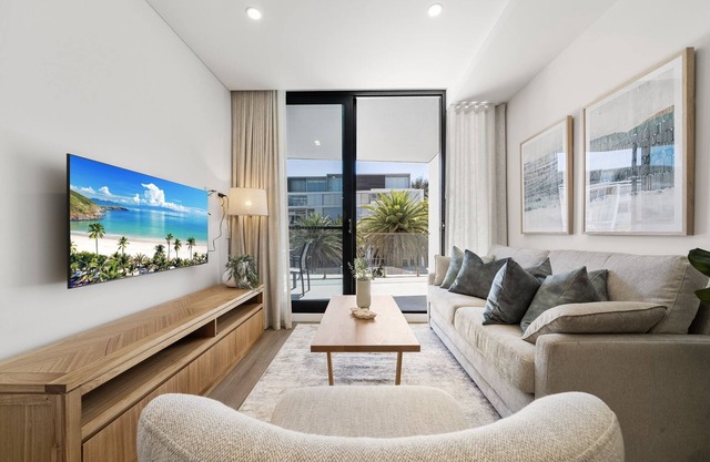 Fremantle 1-Bed Close to Beach & Shops