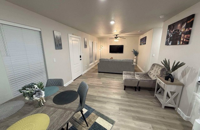 Freshly Built Cottage-Style Home , 3 bedroom , 2bath fully equipped!