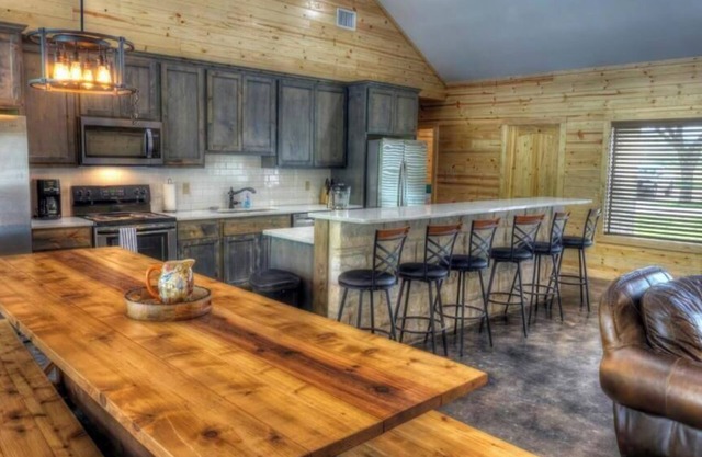 Frio Pecan Farm House 30