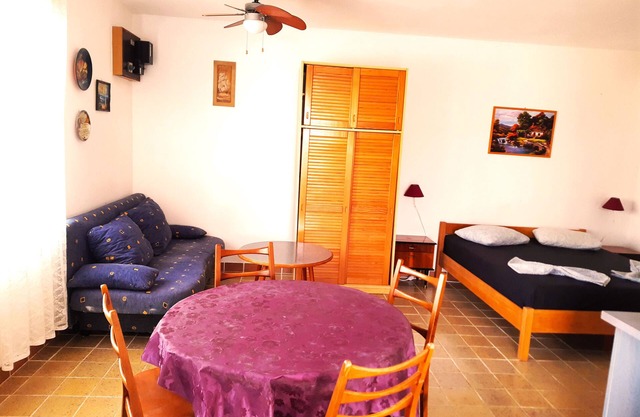 From 22 per day. Only 200 meters from the beach with beautiful sea views