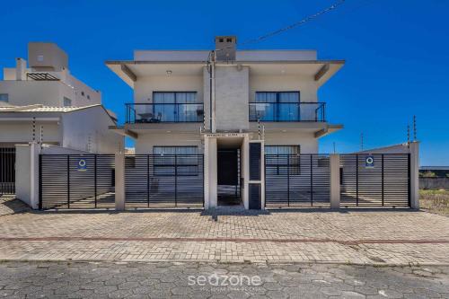 Fully equipped apartments with a prime location, 70m from the sea - ALOs