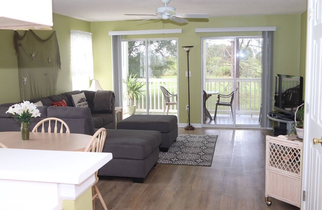 Fully Furnished Comfy Condo in Carolina Forest Community
