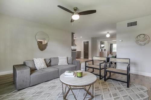 Fully Renovated Seminole Resort Style Home