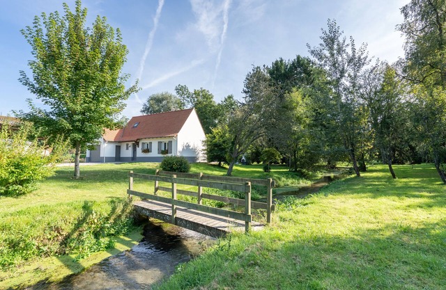 Fully self-contained cottage