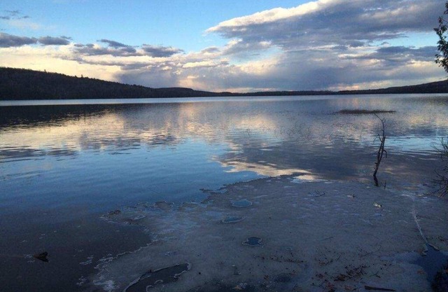 Fumee Lake Place by Iron Mountain Michigan, Ski and play! 2 bedroom!