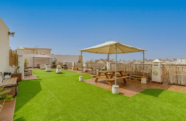 FUN BUILDING TERRACES by HOMEABOUT