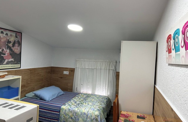 Furnished and equipped studio for rent with expenses included, ideal for one person,
