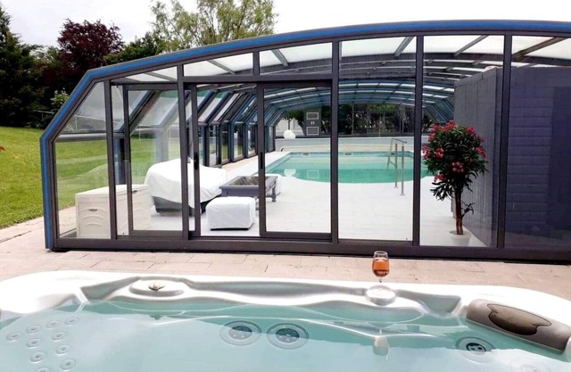 Furnished accommodation with SPA (swimming pool, sauna, jacuzzi) "Les Papillons de la Bruche" rated 3*.
