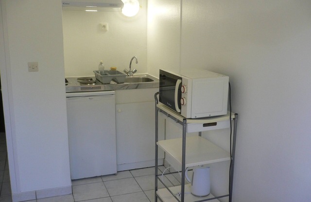 Furnished and furnished apartment