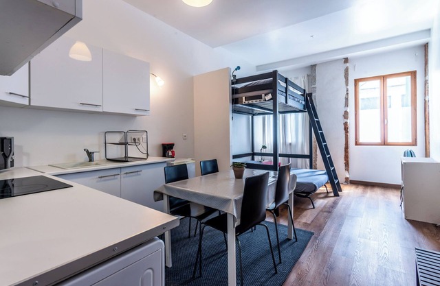Furnished apartment Lyon 3ème for 4 people