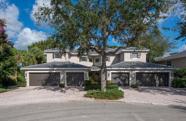 Furnished Naples Condo in a Quiet Gated Community with a Private Garage