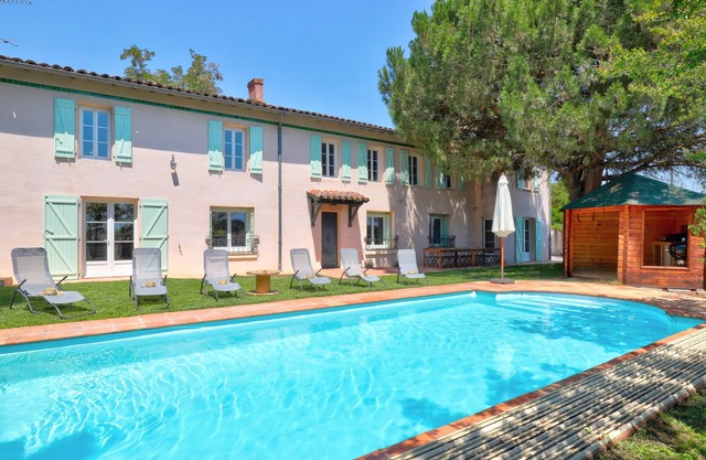 Gîte 4 étoiles la grappe Occitane - 14 people - private pool