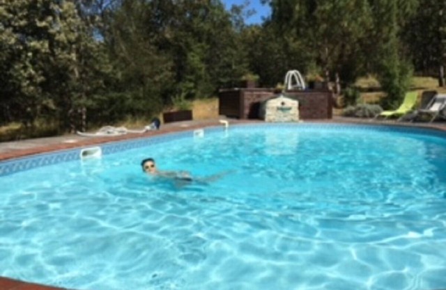 Gîte 8 people, 1 swimming pool, 2 private car parks "Aux Gîtes du Causse