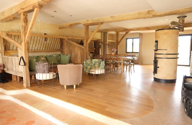 Gîte au Calme Près de Toulouse, Auch. Jeux Pour Enfants et Ados. Idéal Familles