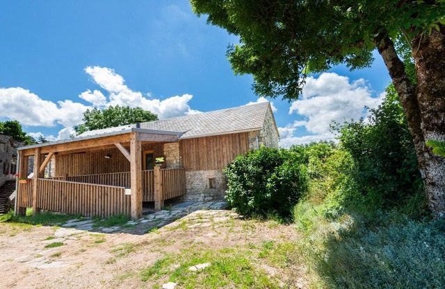 Gîte Aulas 2/4 Pers - LA Tieule