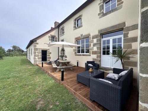 Gîte Beaucotray rénové 1840 avec jeux pour enfants, campagne paisible - FR-1-489-546