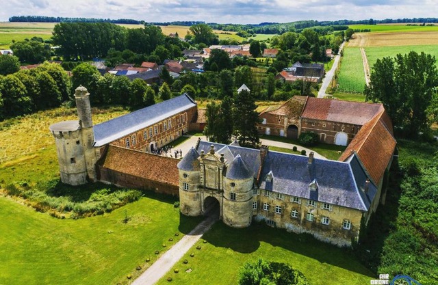 Gîte de charme avec SPA dans le magnifique château d'Esnes